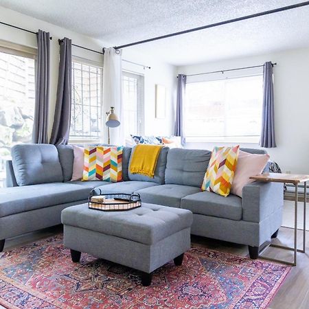 King Bed + Studio! Free Parking, Patio, Wfh Space! Seattle Buitenkant foto